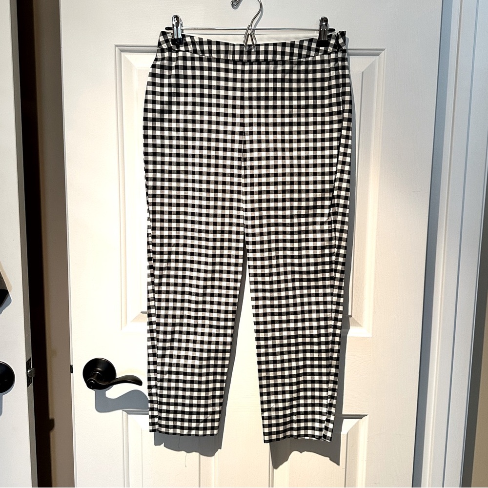 NWOT Classic Black & White Check Cotton Capris-Victoria Beckham Size 2
